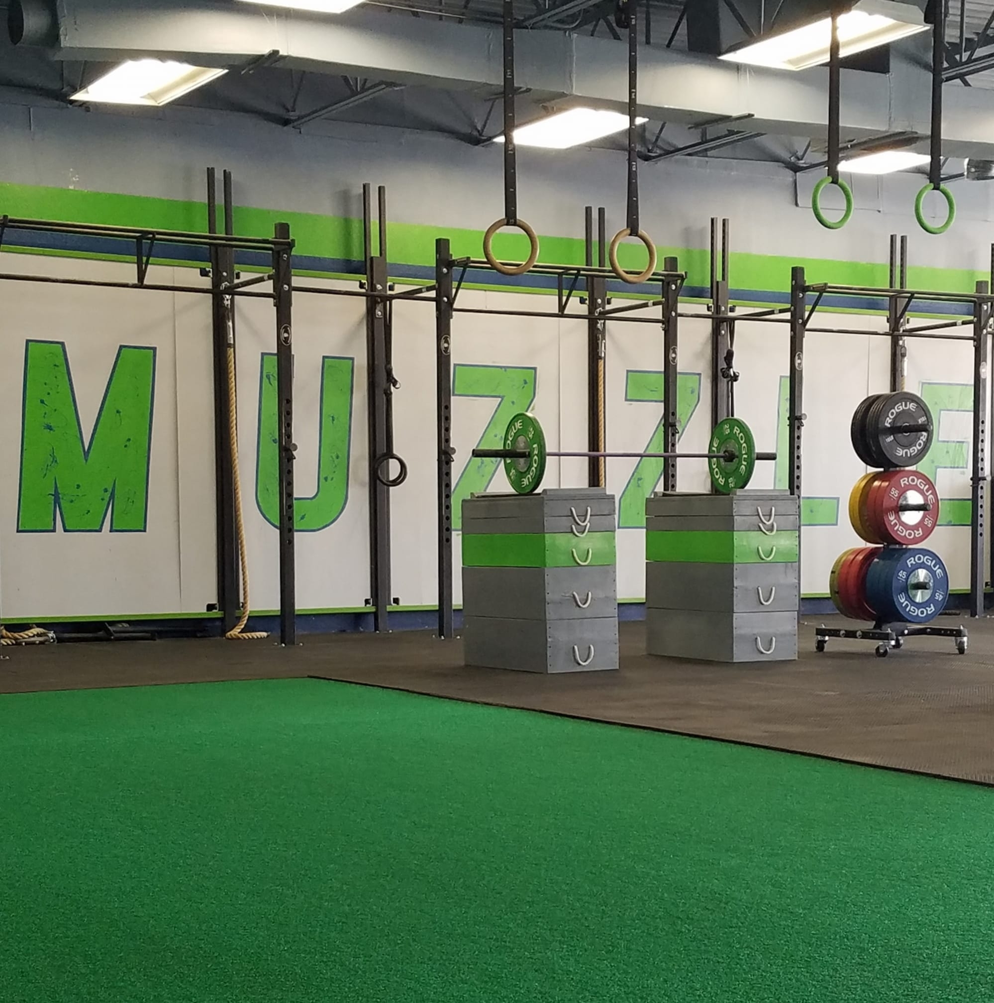 CrossFit equipment and training